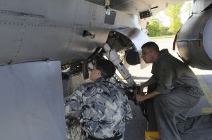 F-16, MiG aircraft maintainers ratchet up integration